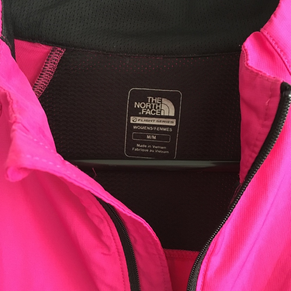 NORHTFACE Windbreaker - Picture 2 of 2